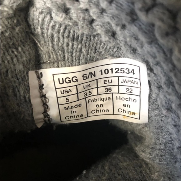 UGG Shaina Knit Suede Boot - Grey. - Picture 9 of 9